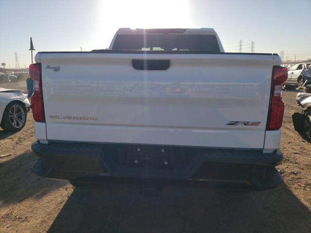 3GCUDHEL1NG583365 - 2022 CHEVROLET SILVERADO K1500 ZR2 WHITE photo 6