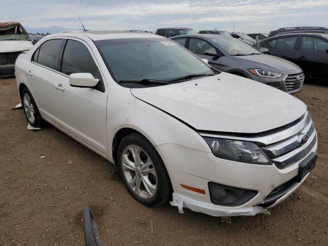 3FAHP0HA0CR327150 - 2012 FORD FUSION SE WHITE photo 4