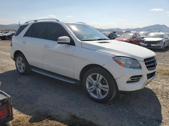 4JGDA5HB8EA361152 - 2014 MERCEDES-BENZ ML 350 4MATIC WHITE photo 4