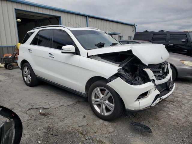 4JGDA5HB5FA484750 - 2015 MERCEDES-BENZ ML 350 4MATIC WHITE photo 4