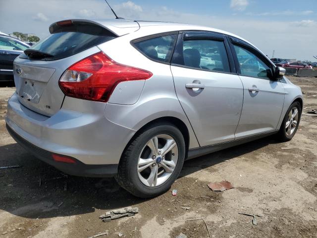 1FADP3K29DL158909 - 2013 FORD FOCUS SE SILVER photo 3