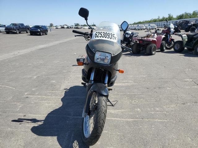 WB10166A4XXA16865 - 1999 BMW F650 BLACK photo 2