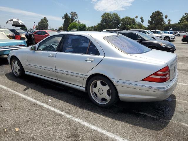 WDBNG70J02A276015 - 2002 MERCEDES-BENZ S 430 SILVER photo 2
