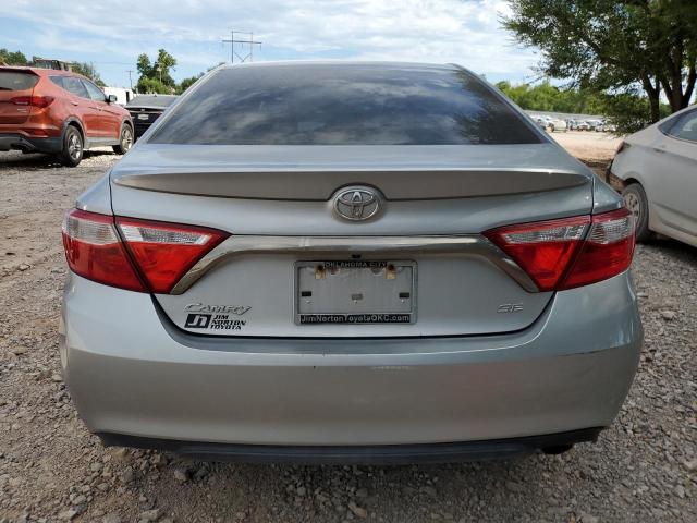 4T1BF1FK7HU786417 - 2017 TOYOTA CAMRY LE SILVER photo 6