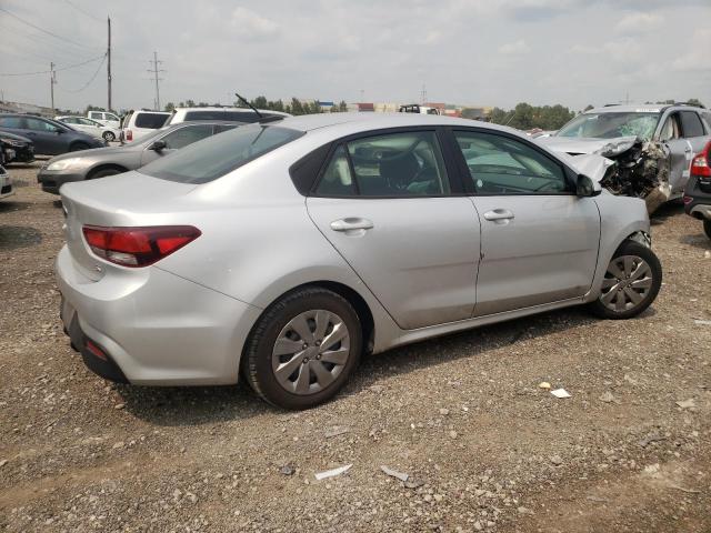 3KPA24AB1KE178192 - 2019 KIA RIO S SILVER photo 3