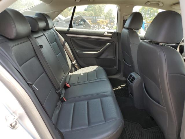 3VWEG71K07M138992 - 2007 VOLKSWAGEN JETTA WOLFSBURG 银色 照片 10