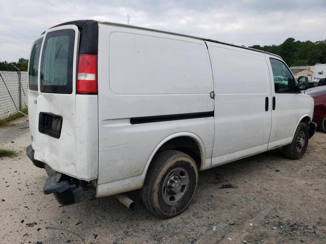 1GCWGFCF2F1273159 - 2015 CHEVROLET EXPRESS G2 WHITE photo 3