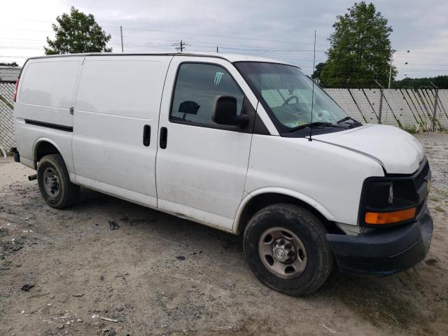 1GCWGFCF2F1273159 - 2015 CHEVROLET EXPRESS G2 WHITE photo 4