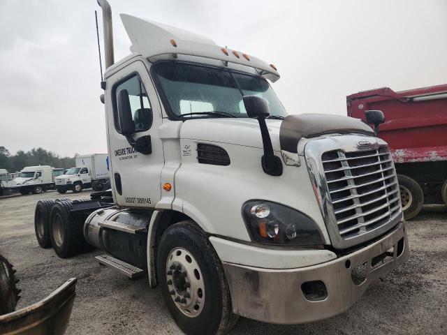2016 FREIGHTLINER CASCADIA 1, 