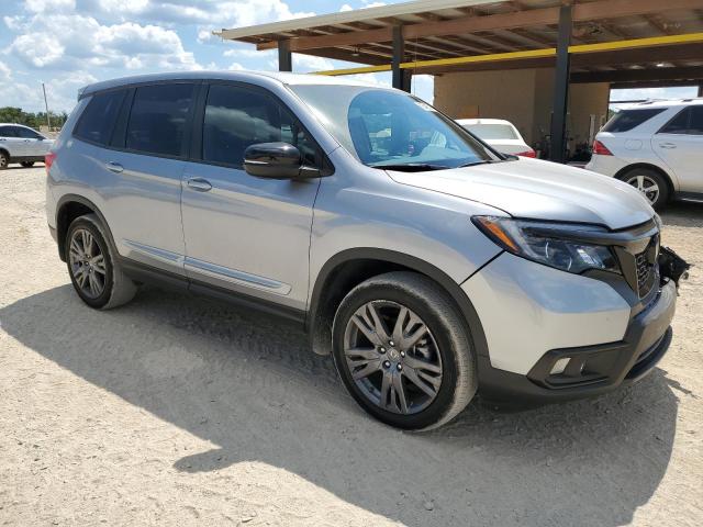 5FNYF8H53LB000161 - 2020 HONDA PASSPORT EXL SILVER photo 4