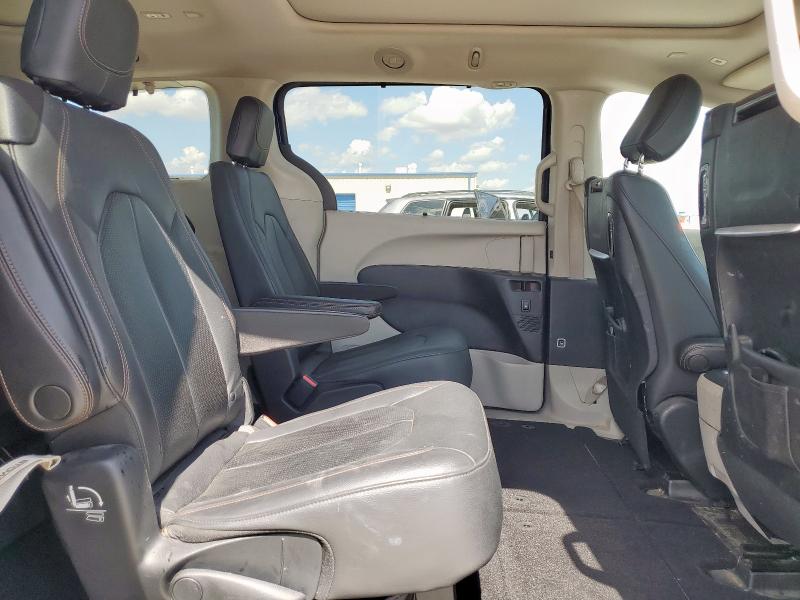 2C4RC1EG5JR106204 - 2018 CHRYSLER PACIFICA TOURING L PLUS BLUE photo 11