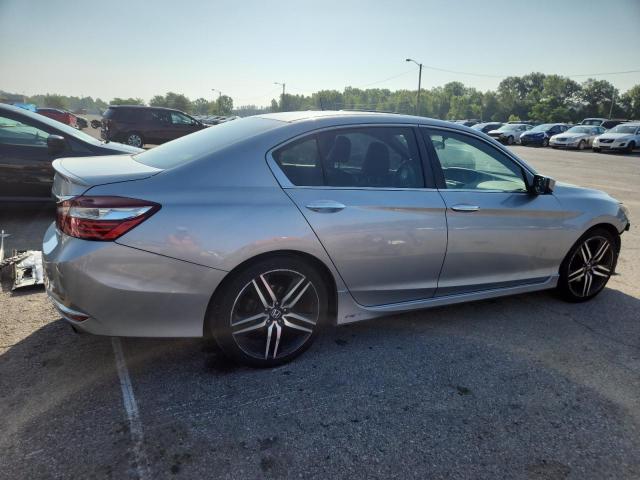 1HGCR2F50HA201681 - 2017 HONDA ACCORD SPORT SILVER photo 3
