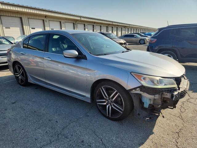 1HGCR2F50HA201681 - 2017 HONDA ACCORD SPORT SILVER photo 4