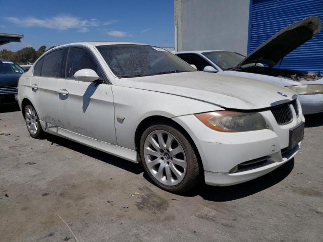 WBAVB73508KY62812 - 2008 BMW 3 SERIES I WHITE photo 4