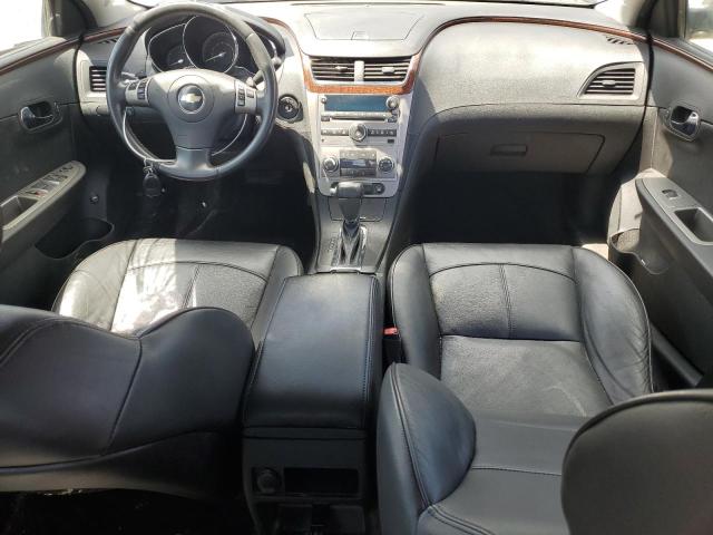 1G1ZE5E04A4130526 - 2010 CHEVROLET MALIBU LTZ ნაცრისფერი ფოტო 8