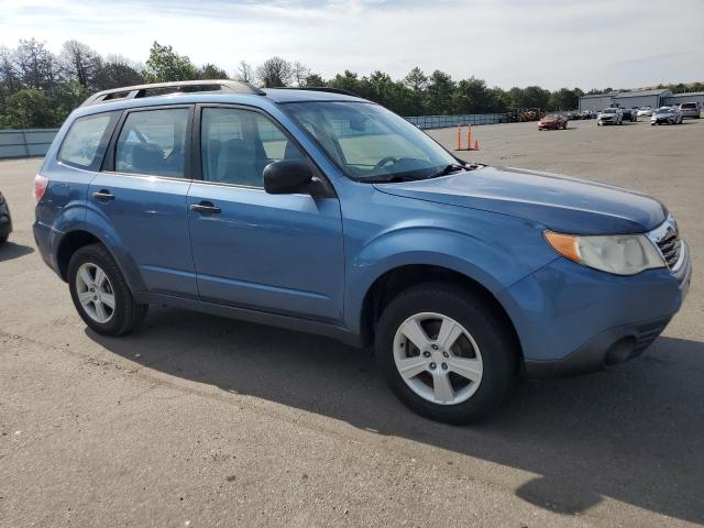 JF2SH6BC2AH916680 - 2010 SUBARU FORESTER XS Blau Foto 4
