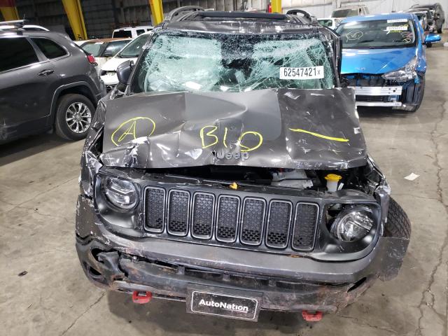 ZACNJDC12MPM71370 - 2021 JEEP RENEGADE TRAILHAWK GRAY photo 7