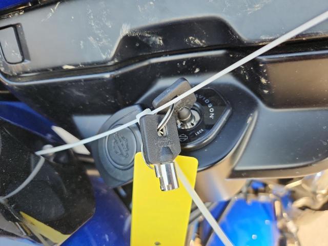 1HD1KB716RB620165 - 2024 HARLEY-DAVIDSON FLHX BLUE photo 8