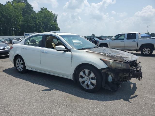 1HGCP36738A004856 - 2008 HONDA ACCORD EX WHITE photo 4