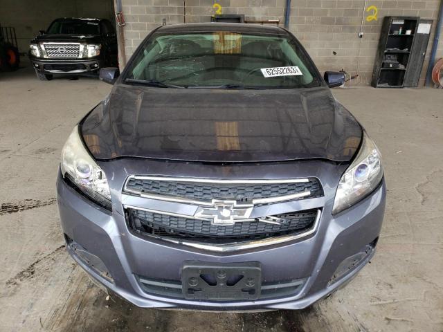 1G11C5SA2DF154820 - 2013 CHEVROLET MALIBU 1LT ნაცრისფერი ფოტო 5