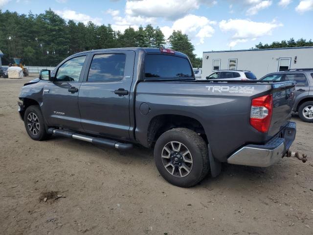 5TFDY5F14FX434896 - 2015 TOYOTA TUNDRA CREWMAX SR5 GRAY photo 2