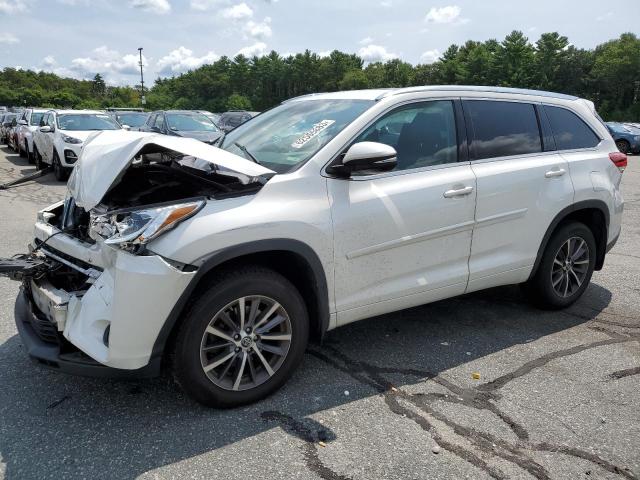 5TDJZRFH6JS885508 - 2018 TOYOTA HIGHLANDER SE WHITE photo 1