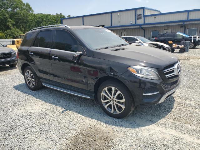 4JGDA5JB2JB200035 - 2018 MERCEDES-BENZ GLE 350 BLACK photo 4
