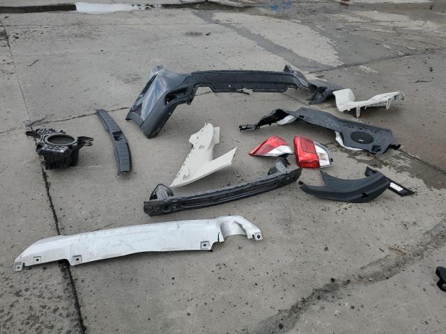 JF2SKAXC9LH553617 - 2020 SUBARU FORESTER TOURING Grau Foto 13