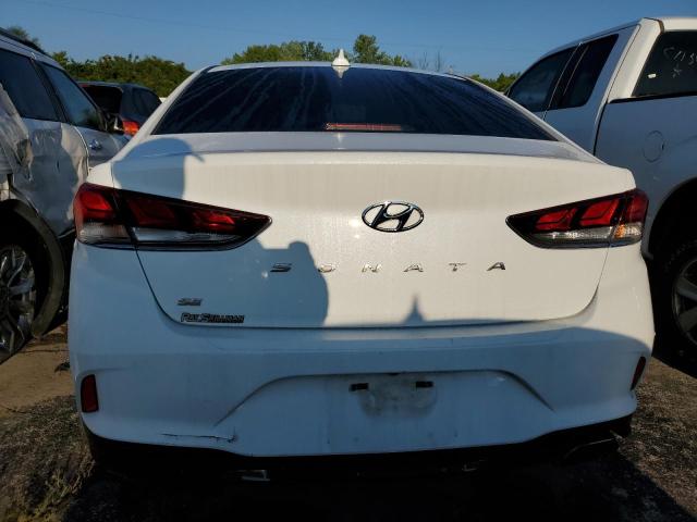 5NPE24AF6KH812399 - 2019 HYUNDAI SONATA SE WHITE photo 6