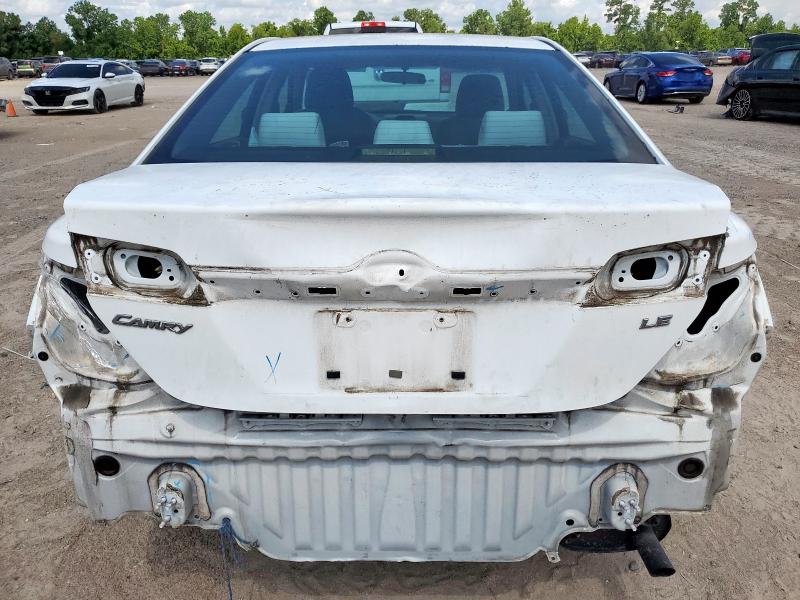 4T4BF1FK3CR218504 - 2012 TOYOTA CAMRY BASE WHITE photo 6