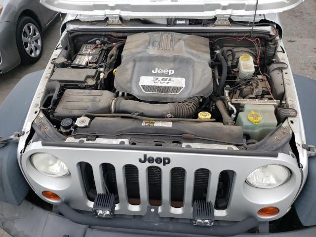 1C4AJWAG1CL281924 - 2012 JEEP WRANGLER SPORT SILVER photo 11