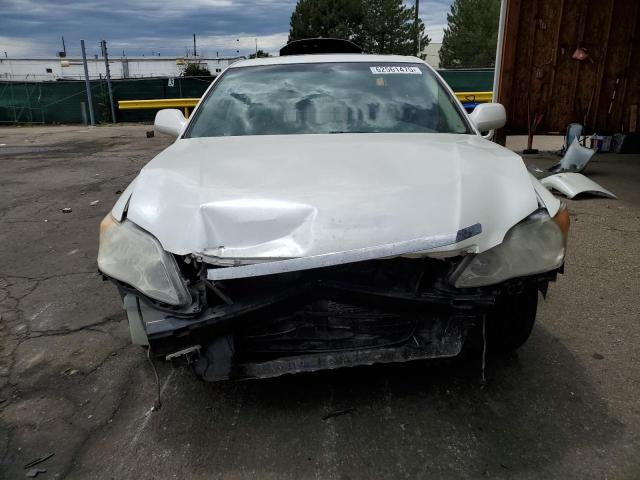 4T1BK3DB5AU354148 - 2010 TOYOTA AVALON XL 白色 照片 5