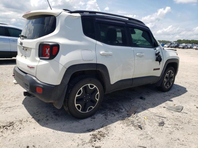 ZACCJBCB6HPG48225 - 2017 JEEP RENEGADE TRAILHAWK WHITE photo 3