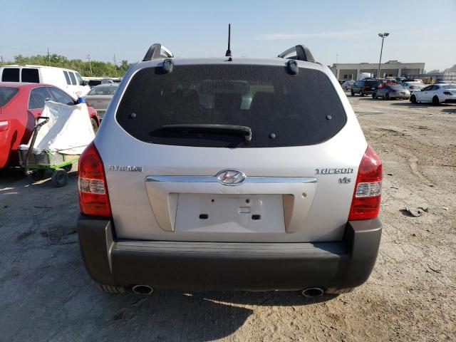 KM8JN12D85U127988 - 2005 HYUNDAI TUCSON GLS SILVER photo 6