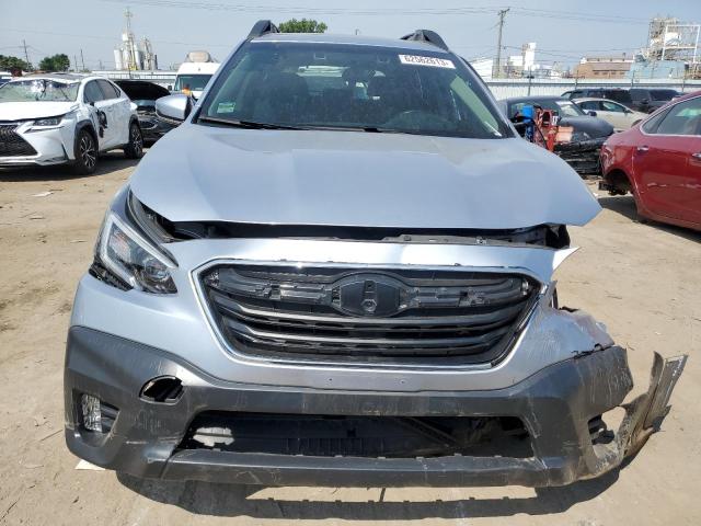 4S4BTAFC5M3154971 - 2021 SUBARU OUTBACK PREMIUM SILVER photo 5