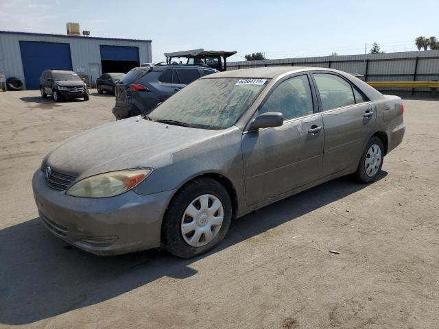 2004 TOYOTA CAMRY LE, 