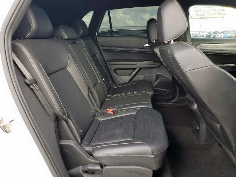 1V2YC2CAXLC230933 - 2020 VOLKSWAGEN ATLAS CROS SE WHITE photo 11