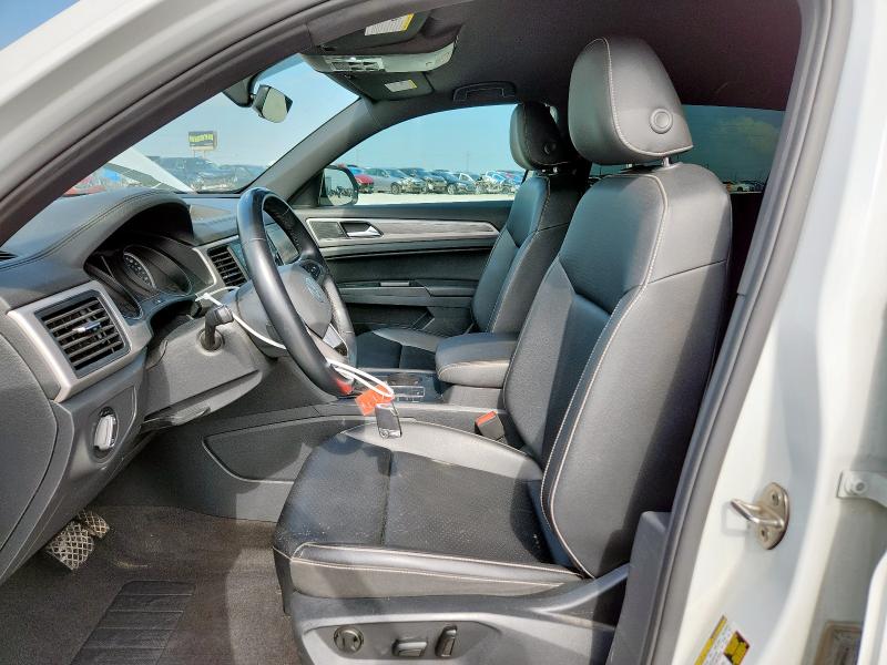 1V2YC2CAXLC230933 - 2020 VOLKSWAGEN ATLAS CROS SE WHITE photo 7