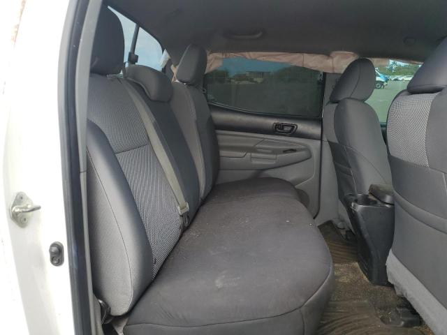 3TMJU4GN3FM186513 - 2015 TOYOTA TACOMA DOUBLE CAB PRERUNNER WHITE photo 10