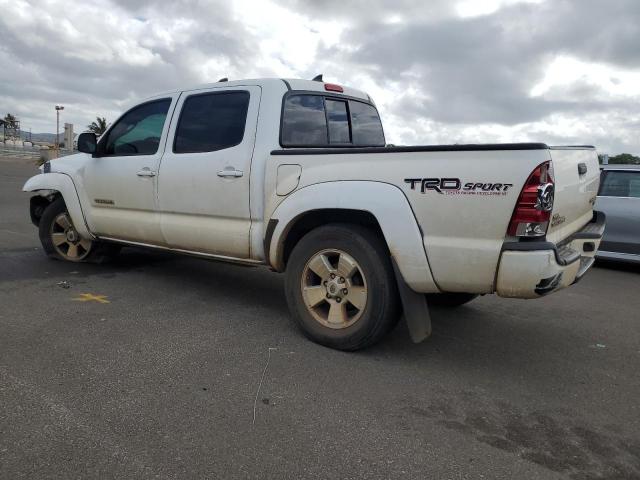 3TMJU4GN3FM186513 - 2015 TOYOTA TACOMA DOUBLE CAB PRERUNNER WHITE photo 2