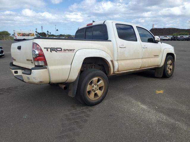 3TMJU4GN3FM186513 - 2015 TOYOTA TACOMA DOUBLE CAB PRERUNNER WHITE photo 3