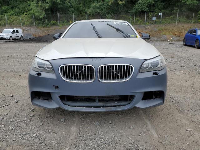 WBAXH5C58DDW13944 - 2013 BMW 528 XI WHITE photo 5