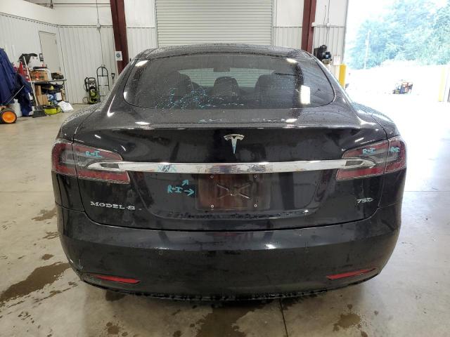 5YJSA1E26HF180555 - 2017 TESLA MODEL S Schwarz Foto 6