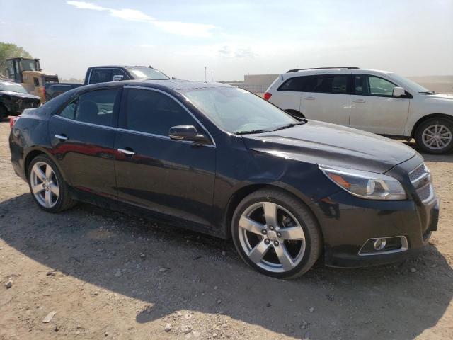 1G11J5SX3DF182815 - 2013 CHEVROLET MALIBU LTZ შავი ფოტო 4