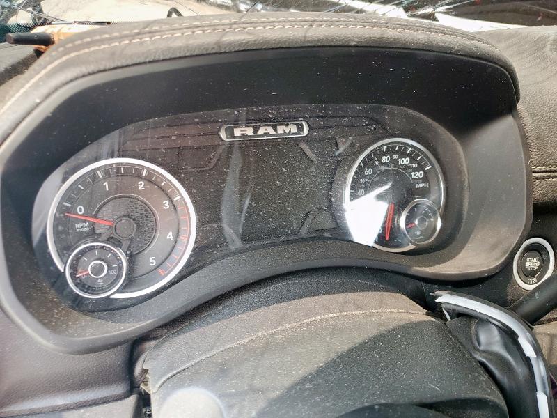 3C6UR5FL2RG196075 - 2024 RAM 2500 LARAMIE Czarny zdjęcie 9