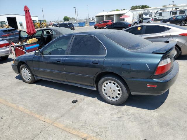 1HGCE6676VA018351 - 1997 HONDA ACCORD EX BLACK photo 2