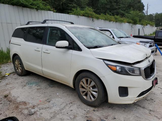 KNDMB5C19G6199196 - 2016 KIA SEDONA LX WHITE photo 4