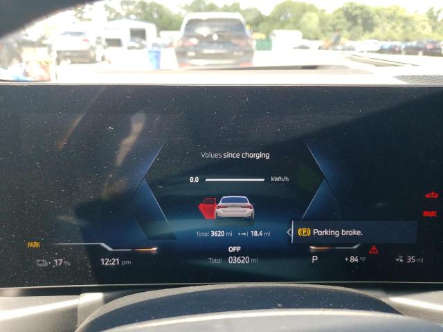 WBY43AW09RFS04150 - 2024 BMW I4 EDRIVE 35 WHITE photo 9