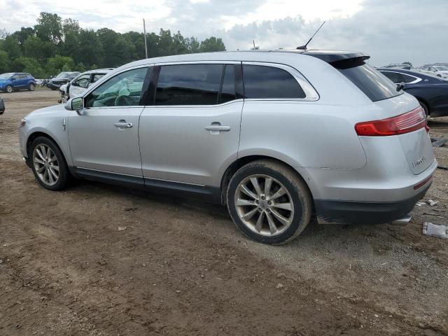 2LMHJ5AT3CBL52112 - 2012 LINCOLN MKT SILVER photo 2