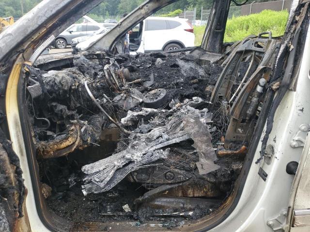 4JGBB8GBXAA539712 - 2010 MERCEDES-BENZ ML 350 4MATIC WHITE photo 7